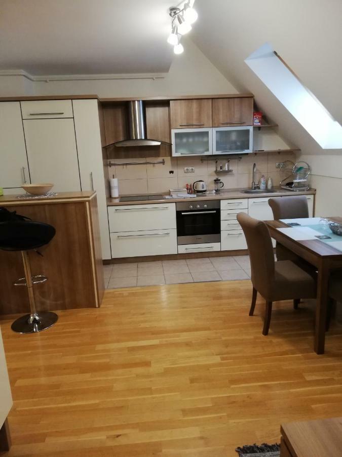 Apartman Florijan Lägenhet Varaždin Exteriör bild